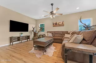 2107 N Cypress Point Dr, Flagstaff, AZ 86004 - Photo 18