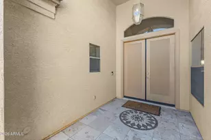 891 E Gail Dr, Gilbert, AZ 85296 - Photo 4