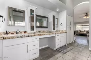 891 E Gail Dr, Gilbert, AZ 85296 - Photo 22