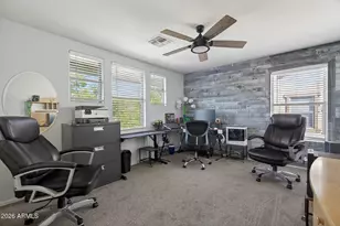 25660 N Desert Mesa Dr, Surprise, AZ 85387 - Photo 18