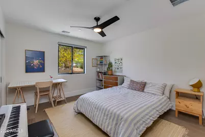 2022 E Gardenia Avenue, Phoenix, AZ 85020 - Photo 18