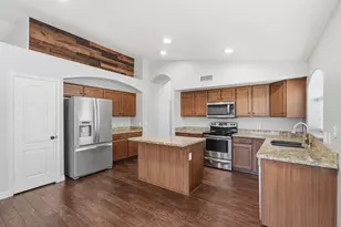 9625 W Runion Dr, Peoria, AZ 85382 - Photo 12
