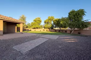 112 E Bernie Ln, Gilbert, AZ 85295 - Photo 6