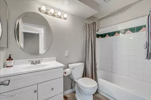 843 E Audrey Ln, Phoenix, AZ 85022 - Photo 16