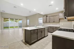 30323 W Sheila Ln, Buckeye, AZ 85396 - Photo 20