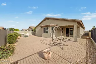 1266 E Eucalyptus Ln, San Tan Valley, AZ 85143 - Photo 26