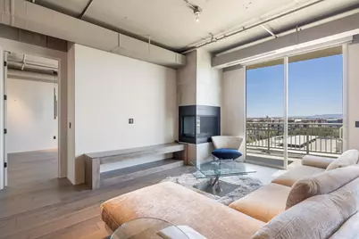 2211 E Camelback Road #Unit 605, Phoenix, AZ 85016 - Photo 4