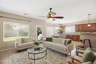 2845 E Melrose St, Gilbert, AZ 85297 - Photo 8