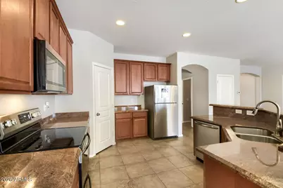 1561 E Palo Verde Drive, Casa Grande, AZ 85122 - Photo 10