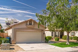 2907 E Nisbet Ct, Phoenix, AZ 85032 - Photo 2