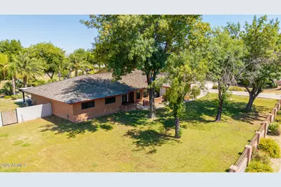 1345 N Greenfield Road, Gilbert, AZ 85234 - Photo 8