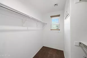 2250 E Wayland Dr, Phoenix, AZ 85040 - Photo 24