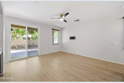 2250 E Wayland Drive, Phoenix, AZ 85040 - Photo 14