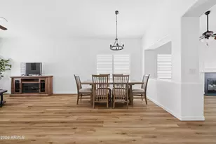 7054 S Taylor Dr, Tempe, AZ 85283 - Photo 8