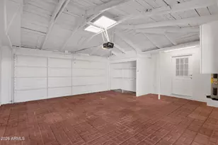 2728 W El Caminito Dr, Phoenix, AZ 85051 - Photo 18
