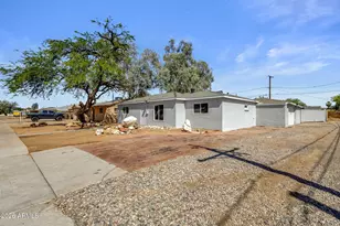 2728 W El Caminito Dr, Phoenix, AZ 85051 - Photo 2