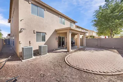 1870 S 216th Lane, Buckeye, AZ 85326 - Photo 10