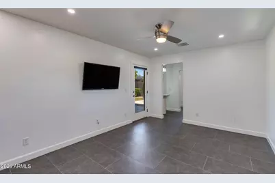 3312 E Glenrosa Avenue, Phoenix, AZ 85018 - Photo 10