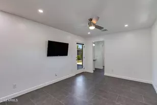 3312 E Glenrosa Ave, Phoenix, AZ 85018 - Photo 10