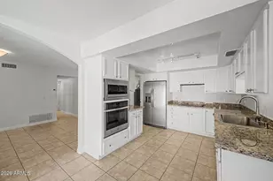 2119 E Alameda Dr, Tempe, AZ 85282 - Photo 18