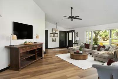 5952 E Calle Tuberia, Phoenix, AZ 85018 - Photo 12