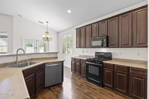 6020 S Topaz Pl, Chandler, AZ 85249 - Photo 2
