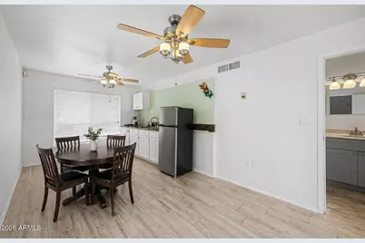 701 W Emelita Avenue, Mesa, AZ 85210 - Photo 4