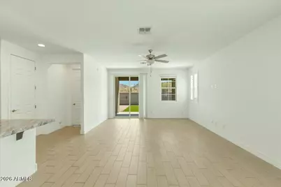 11957 S 172nd Avenue, Goodyear, AZ 85338 - Photo 6