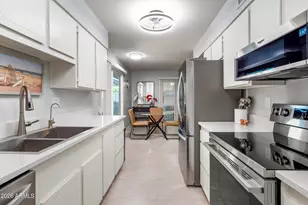 13361 W Aleppo Dr, Sun City West, AZ 85375 - Photo 26