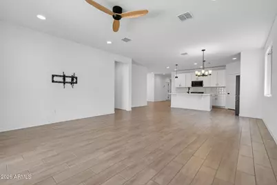 17438 W Charter Oak Road, Surprise, AZ 85388 - Photo 10
