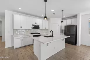 17438 W Charter Oak Rd, Surprise, AZ 85388 - Photo 2