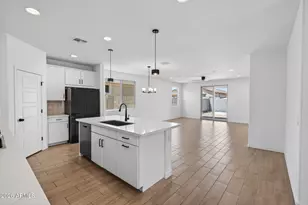 17438 W Charter Oak Rd, Surprise, AZ 85388 - Photo 6