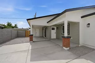 446 S Pioneer, Mesa, AZ 85204 - Photo 24