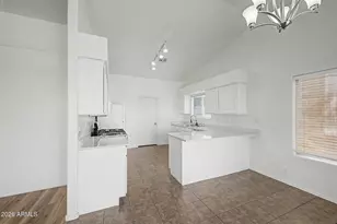 930 E Harwell Rd, Phoenix, AZ 85042 - Photo 10
