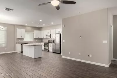 240 W Juniper Avenue #1146, Gilbert, AZ 85233 - Photo 4
