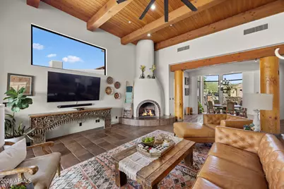 14616 S 1st Street, Phoenix, AZ 85048 - Photo 2