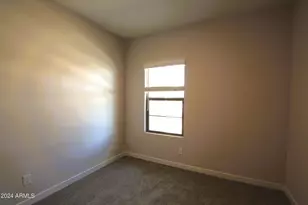 7818 N 79th Ave, Glendale, AZ 85303 - Photo 6