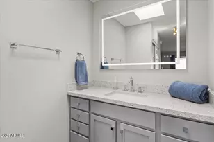 9058 E Gelding Dr, Scottsdale, AZ 85260 - Photo 14