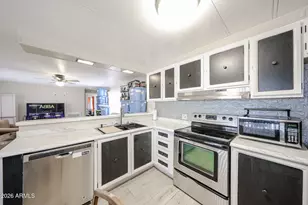 10960 N 67th Ave, Glendale, AZ 85304 - Photo 4
