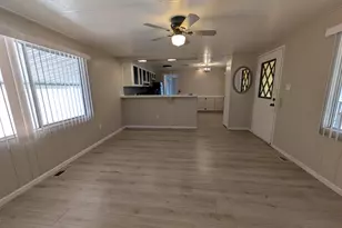 10960 N 67th Ave, Glendale, AZ 85304 - Photo 6