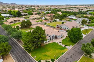 2695 E Country Shadows Ct, Gilbert, AZ 85298 - Photo 60