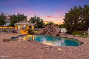 2695 E Country Shadows Ct, Gilbert, AZ 85298 - Photo 38