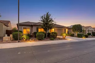 3864 N Huntington Dr, Florence, AZ 85132 - Photo 2