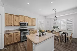 25413 N 71st Dr, Peoria, AZ 85383 - Photo 18