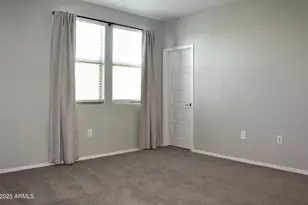 2625 S Peppertree Dr, Gilbert, AZ 85295 - Photo 14