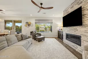 2906 E Sands Dr, Phoenix, AZ 85050 - Photo 14