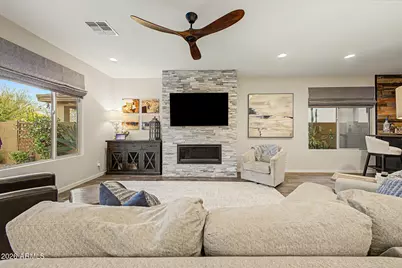 2906 E Sands Drive, Phoenix, AZ 85050 - Photo 4