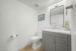 3866 N 30th St, Phoenix, AZ 85016 - Photo 10