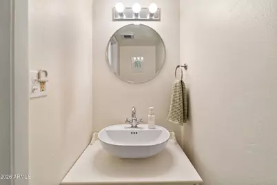8420 E Montebello Avenue, Scottsdale, AZ 85250 - Photo 12
