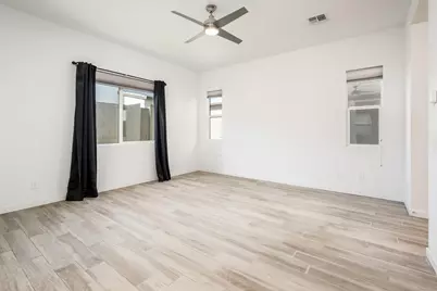 923 E Paseo Way, Phoenix, AZ 85042 - Photo 8